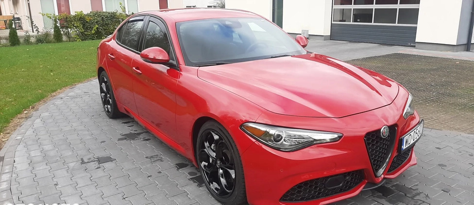 warmińsko-mazurskie Alfa Romeo Giulia cena 115900 przebieg: 19000, rok produkcji 2022 z Warszawa